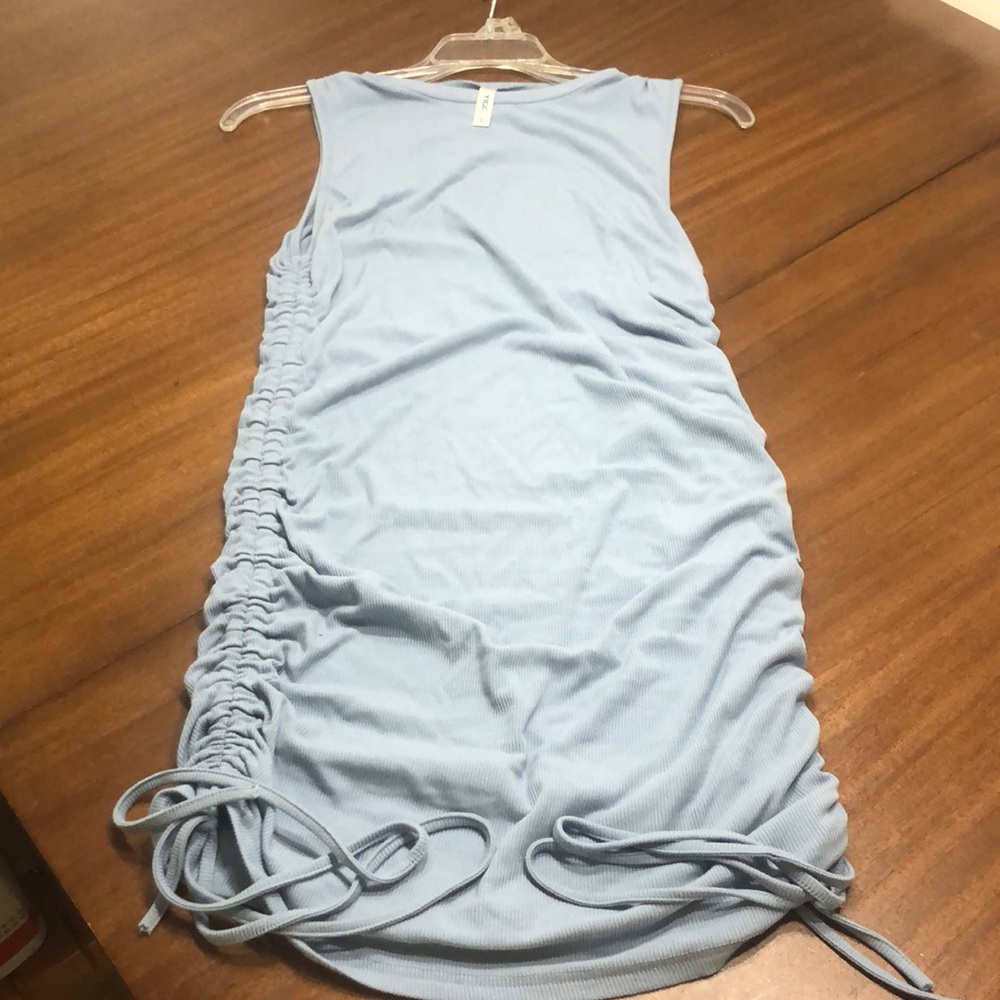 Short mini dress.